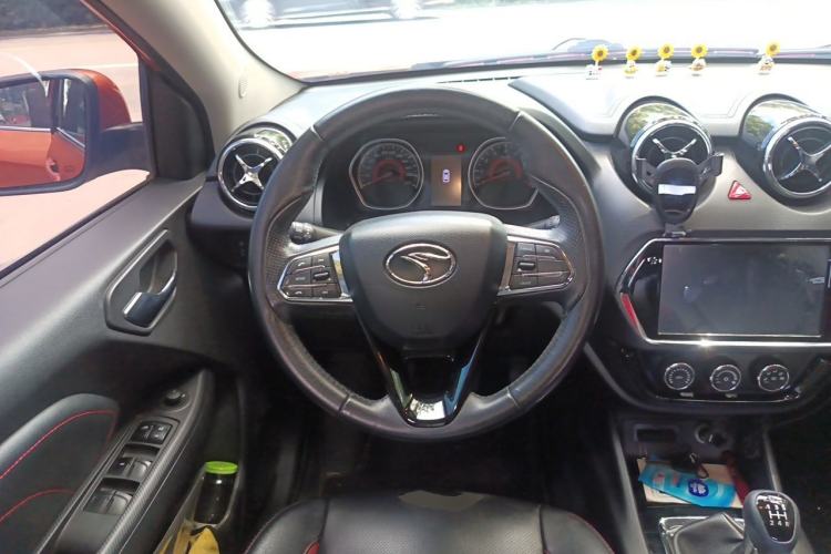 Used Soueast DX3 2016 1.5L Manual Luxury Edition Steering Wheel