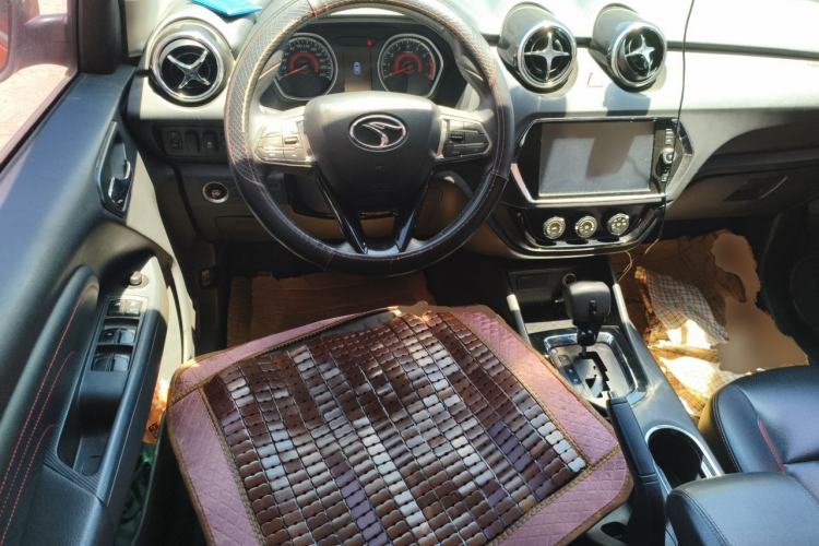 Used Soueast DX3 2016 1.5T CVT Prestige Edition Steering Wheel