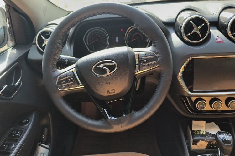 Used Soueast DX3 2016 1.5L Manual Flagship Version Steering Wheel