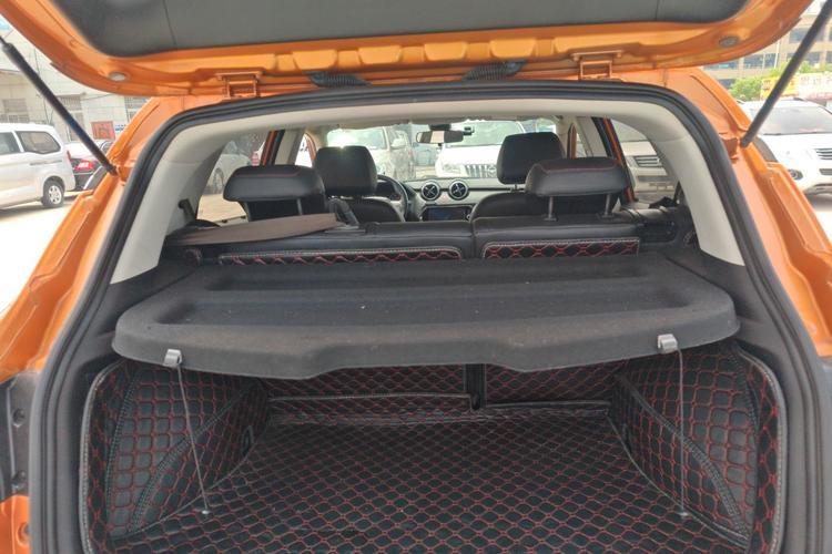 Used Soueast DX3 2016 1.5T CVT Prestige Edition Trunk