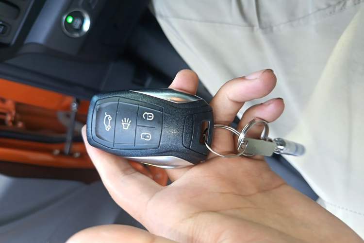 Used Soueast DX3 2016 1.5L Manual Luxury Edition Vehicle Key