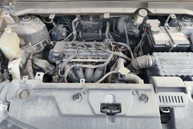 Used Soueast DX3 2018 1.5L Manual Luxury Model Engine Bay