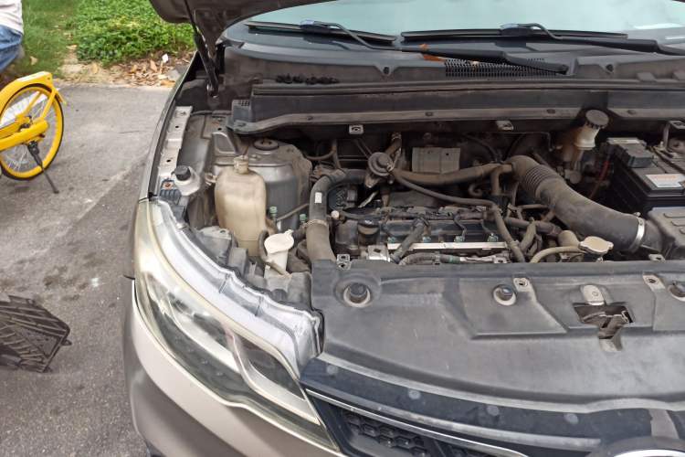 Used Soueast DX3 2018 1.5T CVT Luxury Model Engine Bay Right