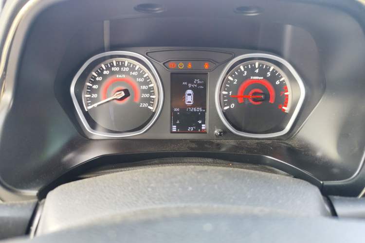 Used Soueast DX3 2018 1.5L Manual Luxury Model Odometer Close Up