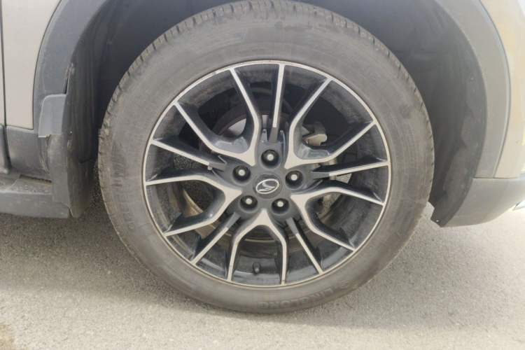 Used Soueast DX3 2018 1.5L Manual Luxury Model Right Front Wheel Hub