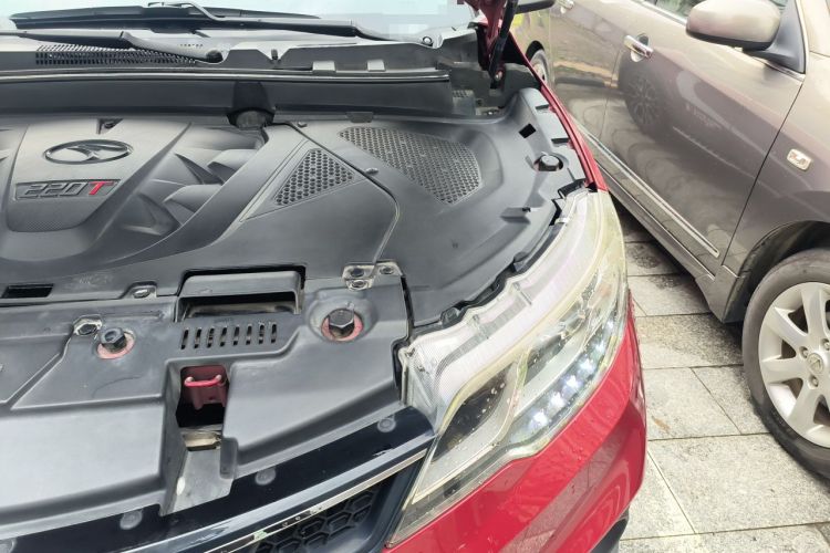 Used Soueast DX3 2018 1.5T CVT Luxury Model Engine Bay Left
