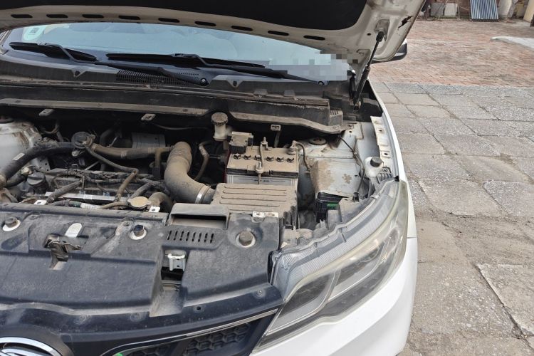 Used Soueast DX3 2018 1.5T Outdoor Edition CVT Prestige Model Engine Bay Left