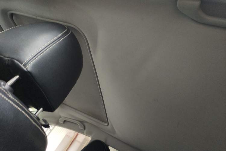 Used Soueast DX3 2018 1.5L Manual Luxury Model Headliner