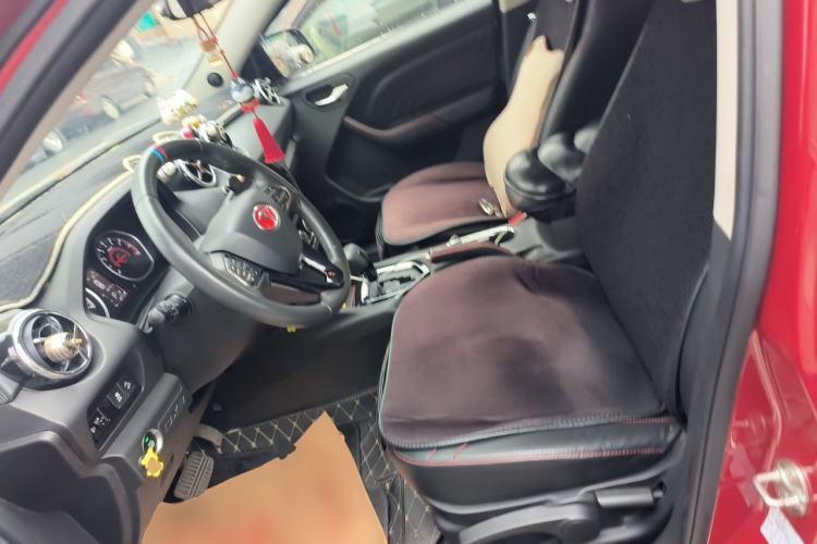 Used Soueast DX3 2018 1.5T CVT Luxury Model Left Front Seat