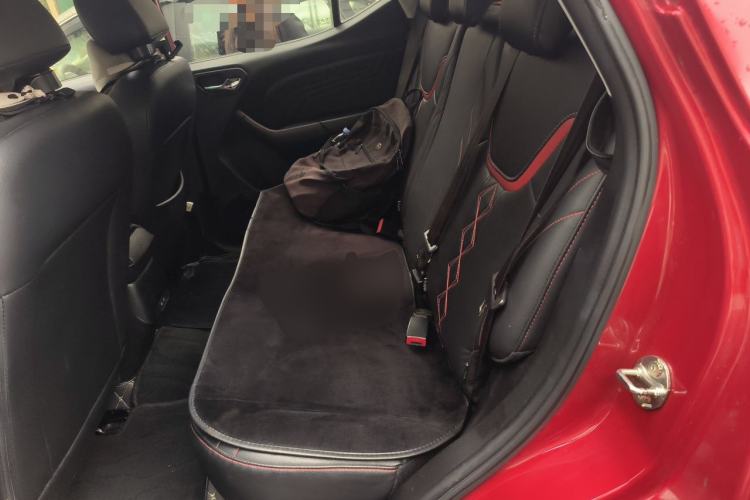 Used Soueast DX3 2018 1.5T CVT Luxury Model Left Rear Seat