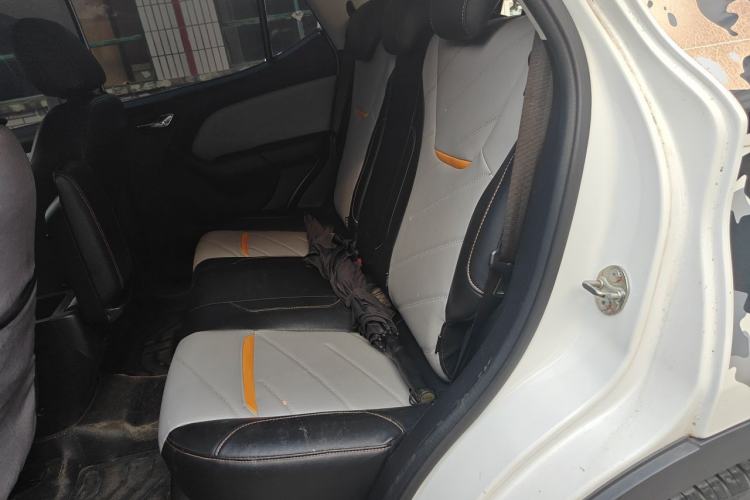 Used Soueast DX3 2018 1.5T Outdoor Edition CVT Prestige Model Left Rear Seat