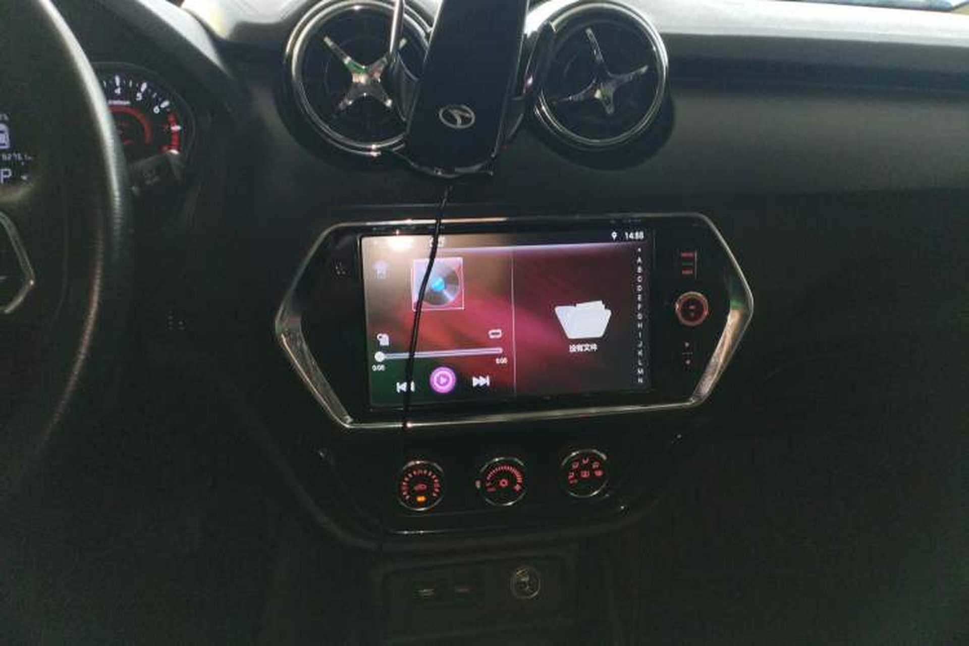 Used Soueast DX3 2018 1.5T CVT Luxury Model Audio And AC Panel