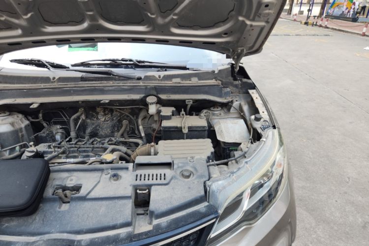 Used Soueast DX3 2018 1.5L Manual Luxury Model Engine Bay Left