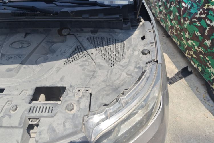 Used Soueast DX3 2018 1.5L Manual Luxury Model Engine Bay Left
