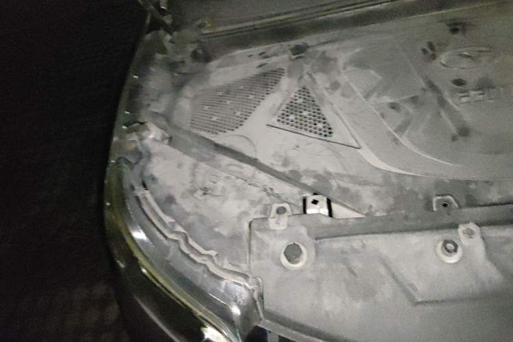 Used Soueast DX3 2018 1.5T CVT Luxury Model Engine Bay Right