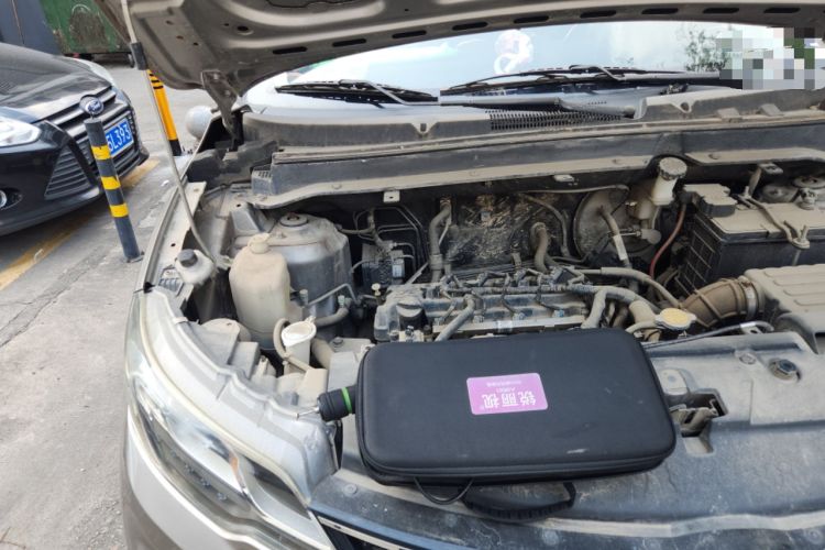 Used Soueast DX3 2018 1.5L Manual Luxury Model Engine Bay Right