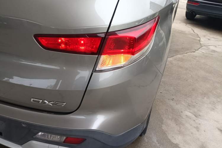 Used Soueast DX3 2018 1.5L Manual Luxury Model Exterior 3