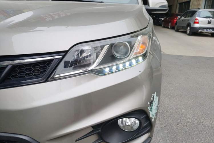 Used Soueast DX3 2018 1.5L Manual Luxury Model Left Front Headlight
