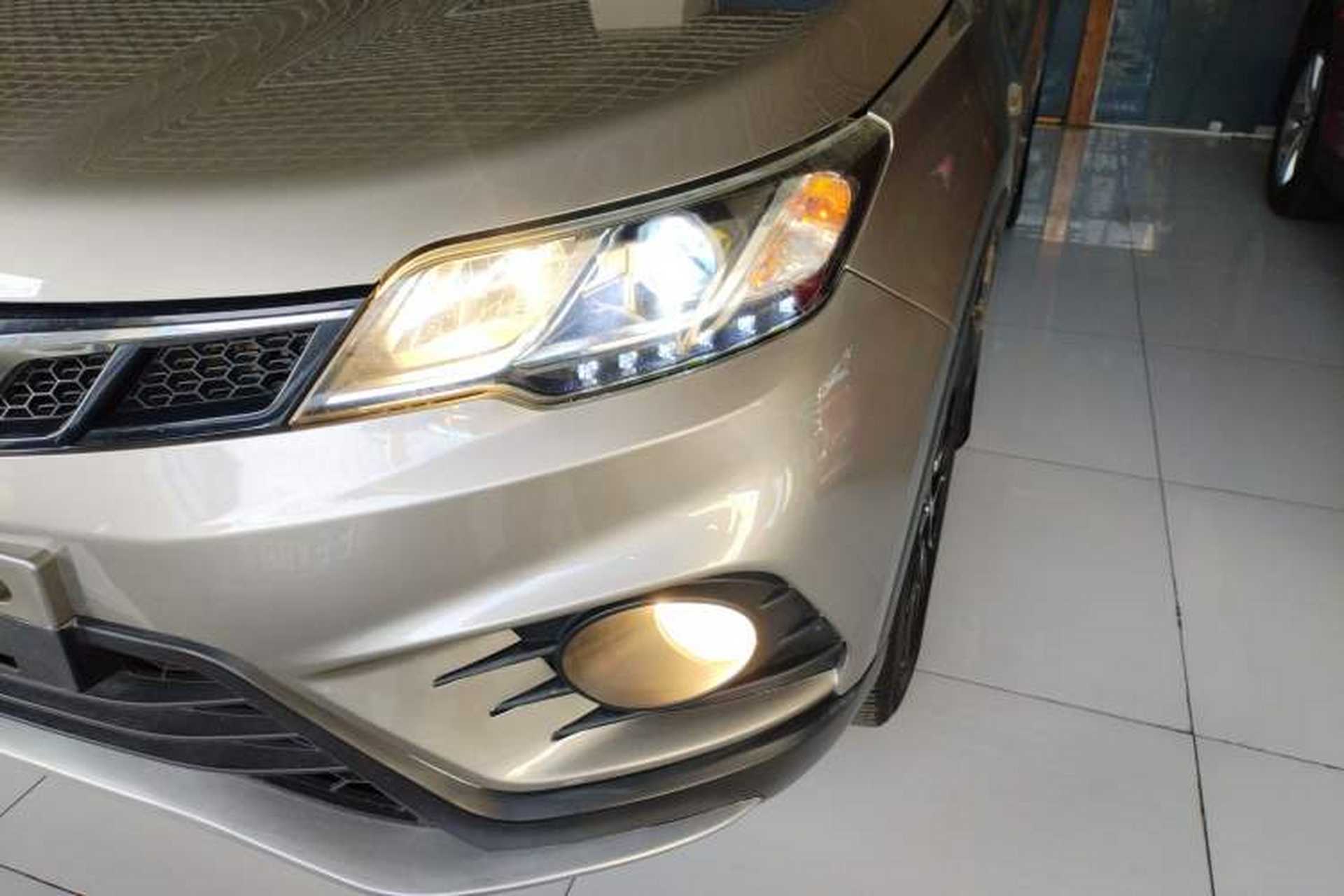 Used Soueast DX3 2018 1.5T CVT Luxury Model Left Front Headlight