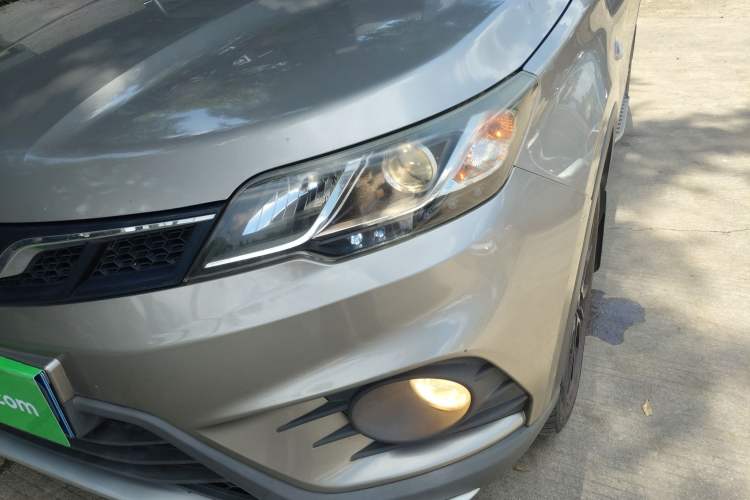 Used Soueast DX3 2018 1.5T CVT Luxury Model Left Front Headlight