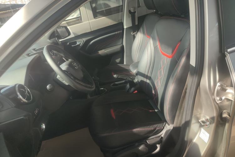 Used Soueast DX3 2018 1.5L Manual Luxury Model Left Front Seat