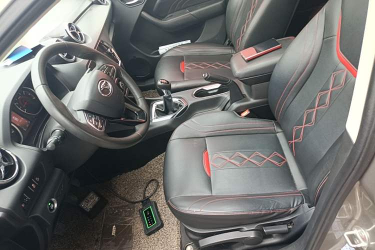 Used Soueast DX3 2018 1.5L Manual Luxury Model Left Front Seat