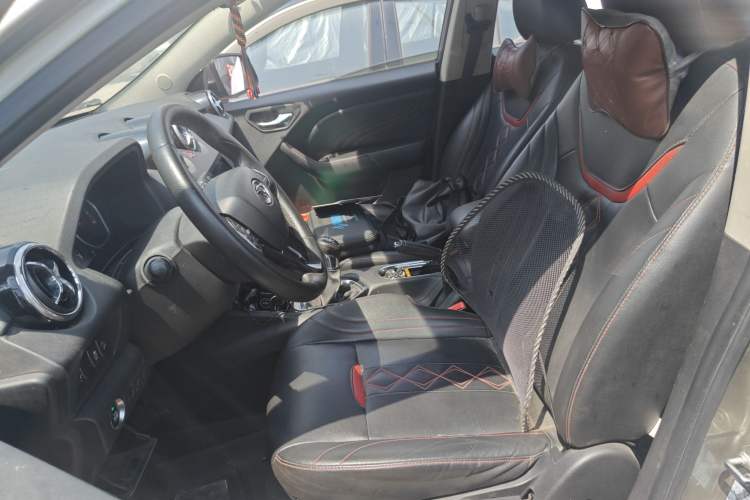 Used Soueast DX3 2018 1.5L Manual Luxury Model Left Front Seat