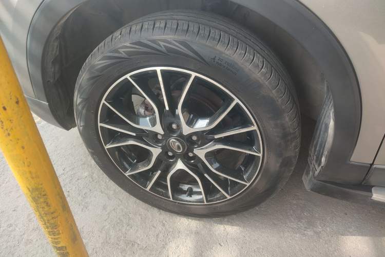 Used Soueast DX3 2018 1.5L Manual Luxury Model Left Front Wheel Hub