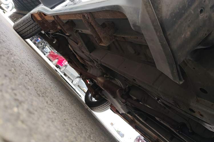 Used Soueast DX3 2018 1.5L Manual Luxury Model Right Side Sill