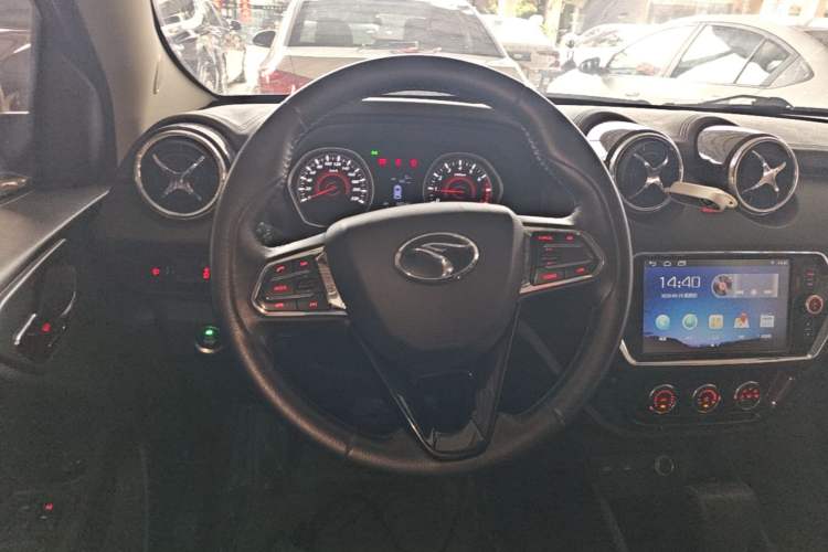 Used Soueast DX3 2018 1.5T CVT Luxury Model Steering Wheel