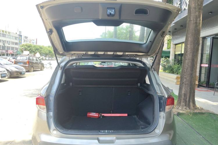 Used Soueast DX3 2018 1.5T CVT Luxury Model Trunk