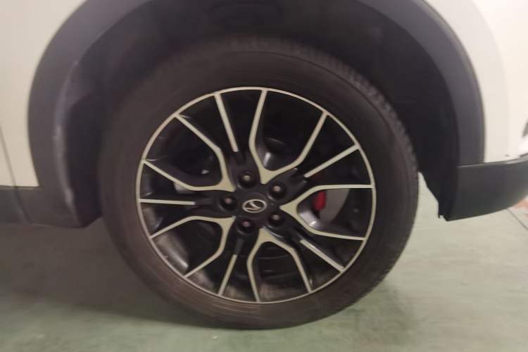 Used Soueast DX3 2018 1.5L Manual Flagship Edition Right Front Wheel Hub
