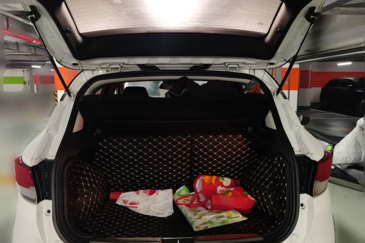 Used Soueast DX3 2018 1.5L Manual Flagship Edition Trunk
