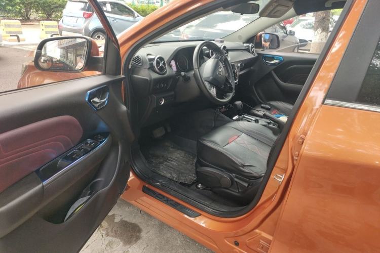 Used Soueast DX3 2018 1.5T CVT Luxury Model Driver Seat