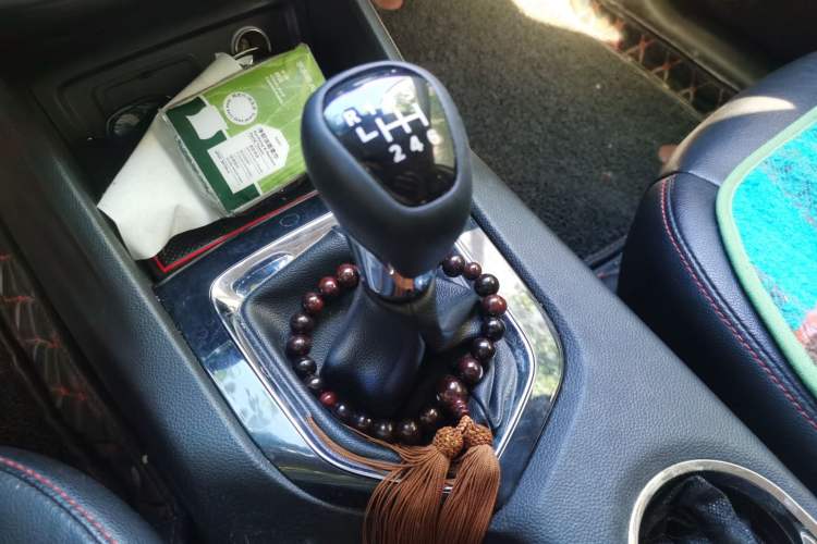 Used Soueast DX3 2018 1.5T SRG Manual Luxury Model Gear Lever