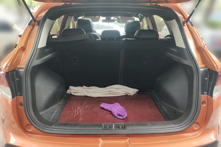 Used Soueast DX3 2018 1.5T CVT Luxury Model Trunk