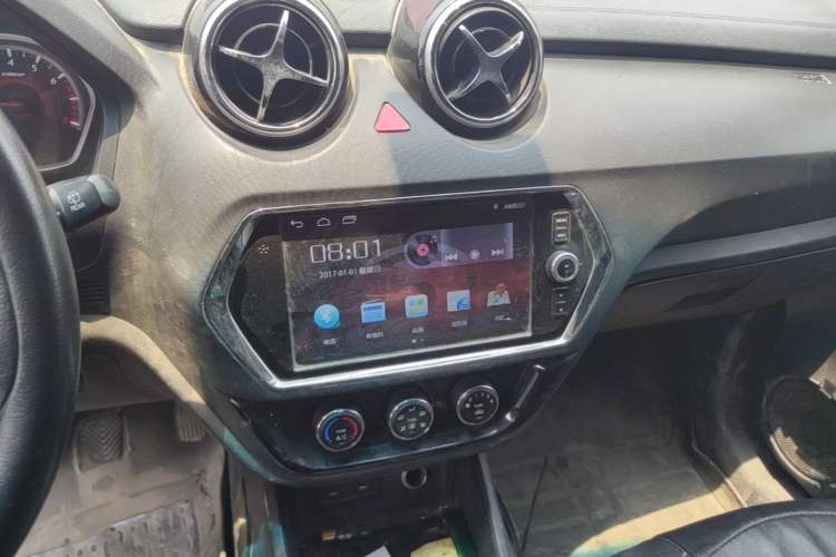 Used Soueast DX3 2018 1.5L Manual Comfort Model Audio And AC Panel
