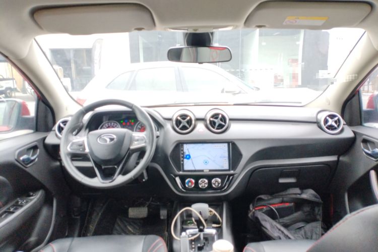 Used Soueast DX3 2018 1.5T CVT Luxury Model Center Console