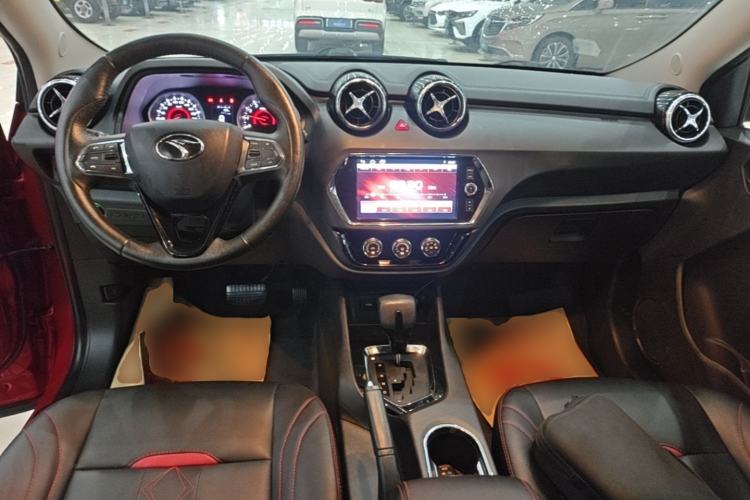 Used Soueast DX3 2018 1.5T CVT Luxury Model Center Console