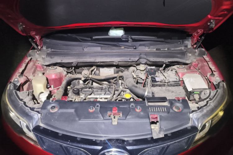 Used Soueast DX3 2018 1.5T CVT Luxury Model Engine Bay