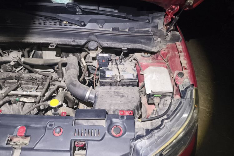 Used Soueast DX3 2018 1.5T CVT Luxury Model Engine Bay Left