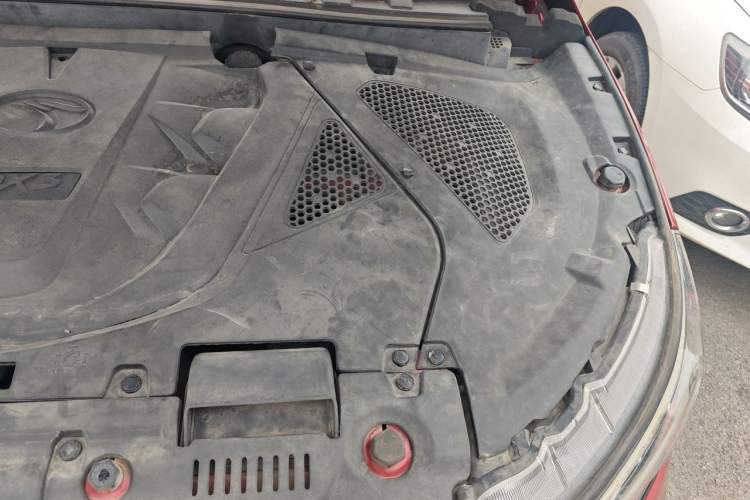 Used Soueast DX3 2018 1.5L Manual Luxury Model Engine Bay Left