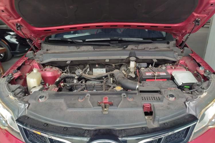 Used Soueast DX3 2018 1.5T CVT Luxury Model Engine Bay