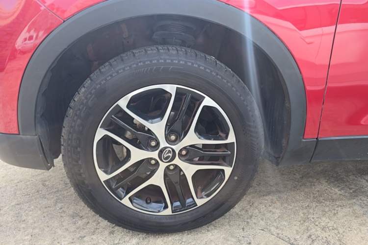 Used Soueast DX3 2018 1.5T CVT Luxury Model Exterior 4