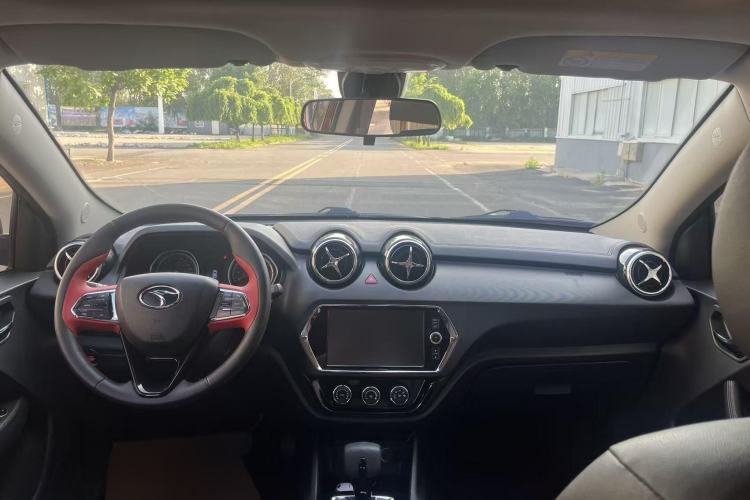 Used Soueast DX3 2018 1.5T SRG CVT Flagship Model Interior 1