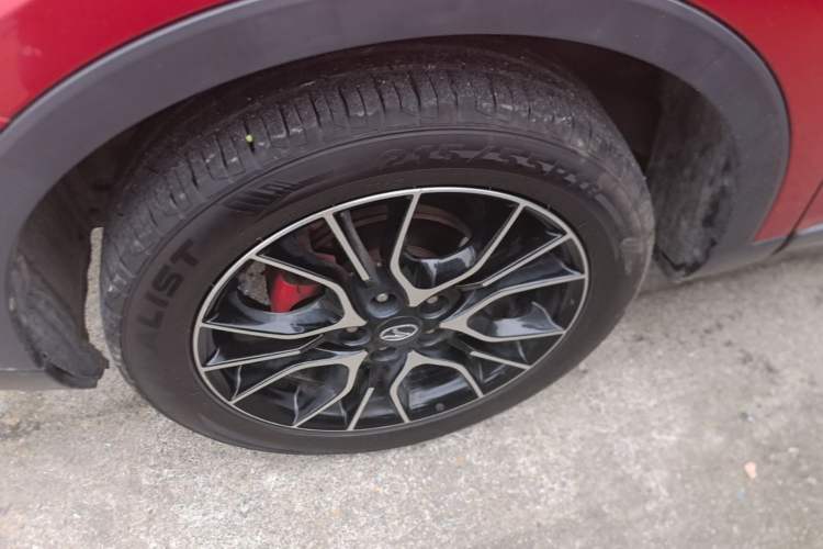 Used Soueast DX3 2018 1.5T SRG Manual Flagship Model Left Front Wheel Hub