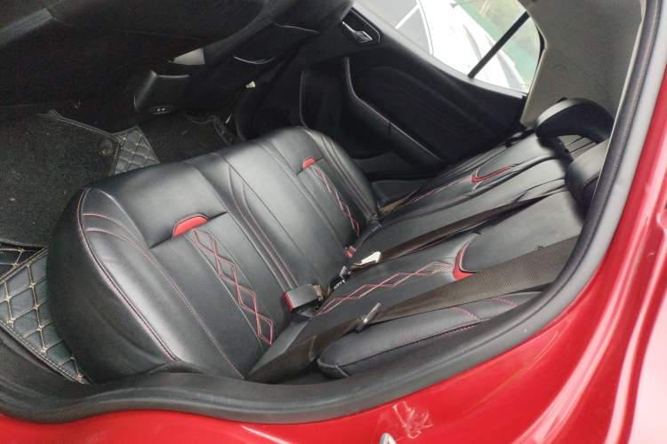 Used Soueast DX3 2018 1.5T CVT Luxury Model Left Rear Seat
