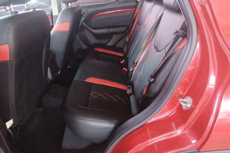 Used Soueast DX3 2018 1.5T SRG Manual Luxury Model Left Rear Seat