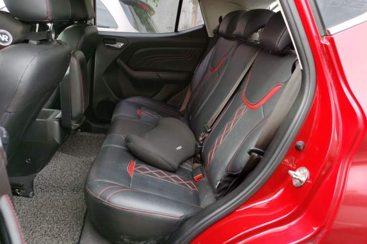 Used Soueast DX3 2018 1.5L Manual Luxury Model Left Rear Seat