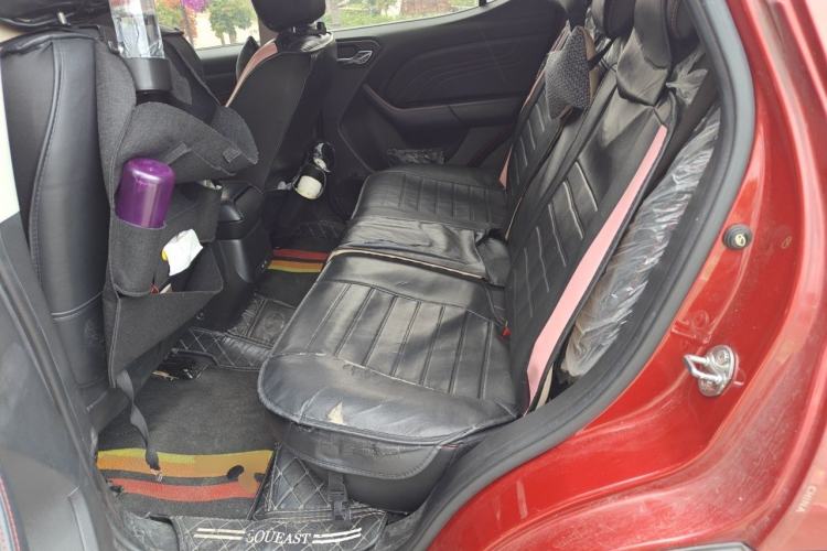 Used Soueast DX3 2018 1.5T CVT Flagship Edition Left Rear Seat
